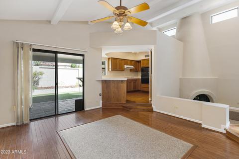 4870 E Paseo Way, Phoenix, AZ 85044 photo 9