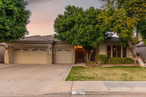 1876 E Heather Ave, Gilbert, AZ 85234 photo 1