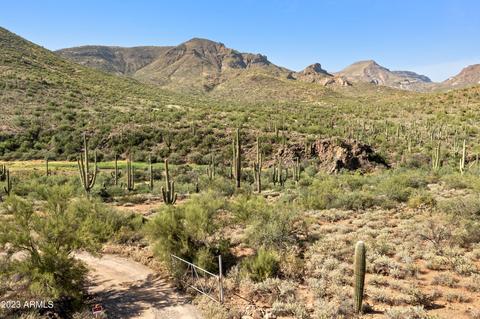 42650 N 52 St #-, Cave Creek, AZ 85331