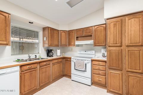 9739 E Flossmoor Ave, Mesa, AZ 85208 photo 10