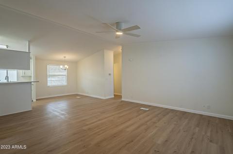 9727 E Flossmoor Ave, Mesa, AZ 85208 photo 4