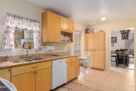 8330 N 21st Dr #J101, Phoenix, AZ 85021 photo 11