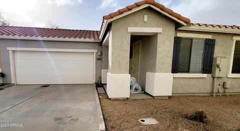 860 S Colonial Dr, Gilbert, AZ 85296 photo 2