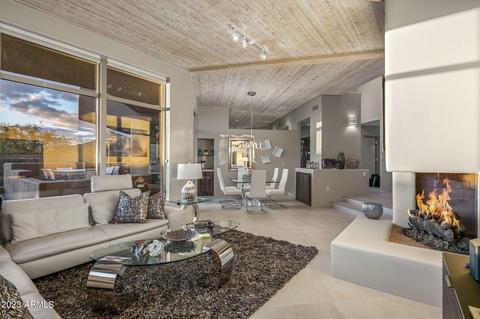10525 E Honey Mesquite Dr, Scottsdale, AZ 85262