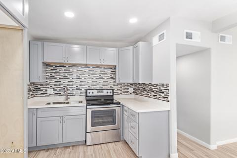 4216 N 34th Ave, Phoenix, AZ 85017 photo 9