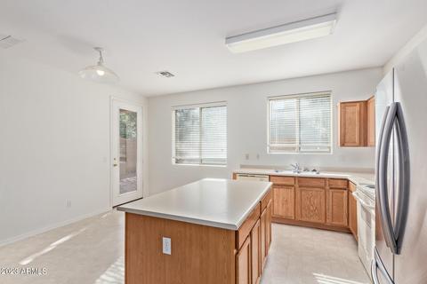 3757 E Chickadee Rd, Gilbert, AZ 85297 photo 10
