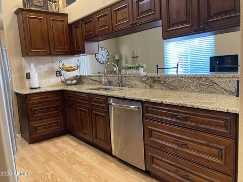 1927 E Citation Ln, Tempe, AZ 85284 photo 14