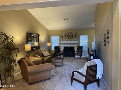 1927 E Citation Ln, Tempe, AZ 85284 photo 9