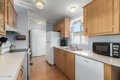 5735 E Mcdowell Rd #439, Mesa, AZ 85215 photo 2