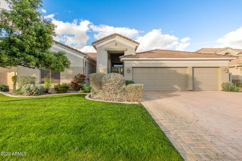 1544 E Stirrup Ct, Gilbert, AZ 85296 photo 2