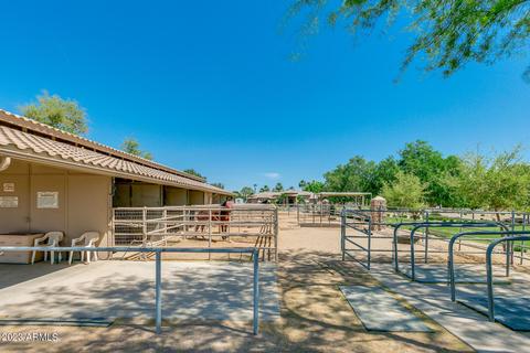 1544 E Stirrup Ct, Gilbert, AZ 85296 photo 14