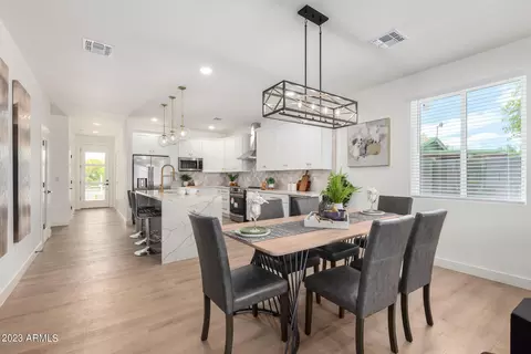 942 E Whitton Ave, Phoenix, AZ 85014 photo 9