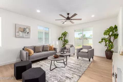 942 E Whitton Ave, Phoenix, AZ 85014 photo 5