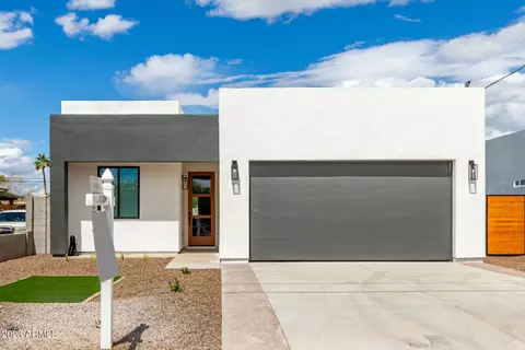 942 E Whitton Ave, Phoenix, AZ 85014 photo 2