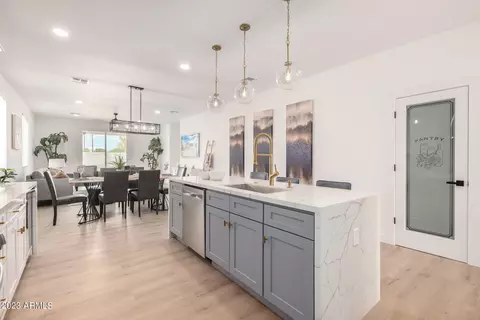 942 E Whitton Ave, Phoenix, AZ 85014 photo 13