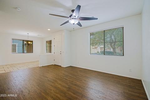3803 E Santa Fe Ln, Gilbert, AZ 85297 photo 3