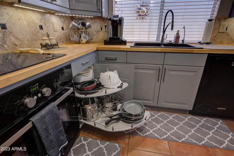 6623 E Saddleback St, Mesa, AZ 85215 photo 4