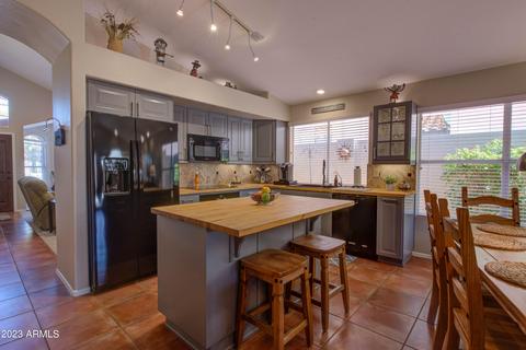 6623 E Saddleback St, Mesa, AZ 85215 photo 16