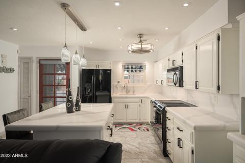 373 E Coronado Rd #8, Phoenix, AZ 85004 photo 2