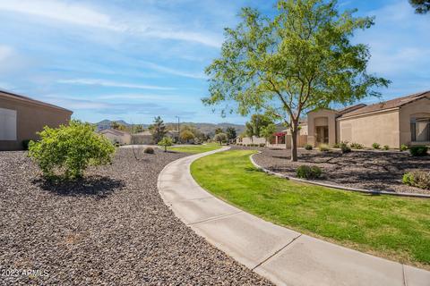 2223 E Constance Way, Phoenix, AZ 85042 photo 5