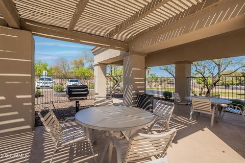 2223 E Constance Way, Phoenix, AZ 85042 photo 9