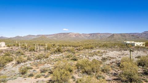 45 N Nnn N 16th St #0, New River, AZ 85087