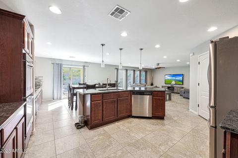 12123 W Range Mule Dr, Peoria, AZ 85383