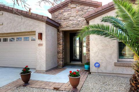 4733 E Blue Spruce Ln, Gilbert, AZ 85298 photo 3