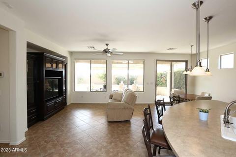 4733 E Blue Spruce Ln, Gilbert, AZ 85298 photo 5