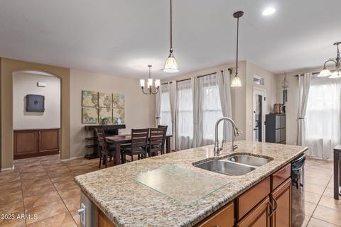 3402 E Robin Ln, Gilbert, AZ 85296 photo 9