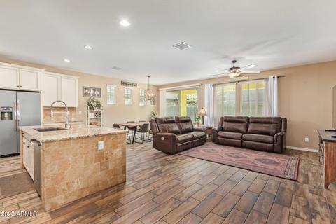 3845 E Perkinsville St, Gilbert, AZ 85295 photo 6
