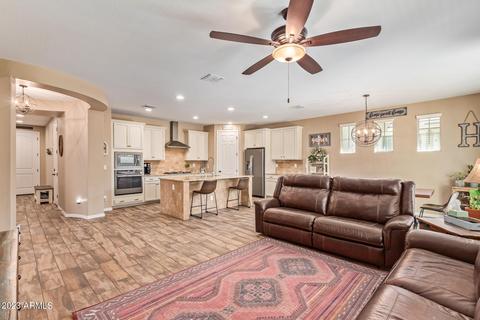 3845 E Perkinsville St, Gilbert, AZ 85295 photo 5