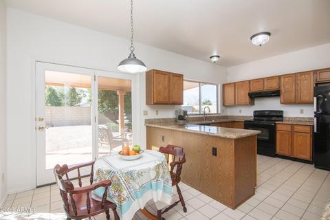 4007 E Rosemonte Dr, Phoenix, AZ 85050 photo 9