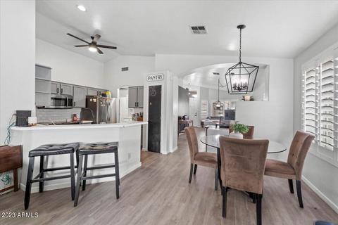 1073 W Laurel Ave, Gilbert, AZ 85233 photo 6