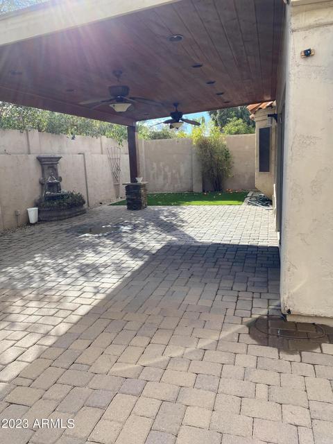4119 E Becker Ln, Phoenix, AZ 85028 photo 4
