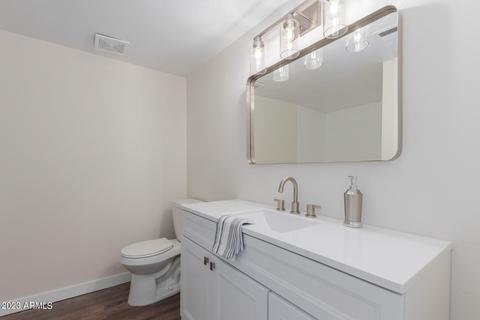 3030 E Clarendon Ave #34, Phoenix, AZ 85016 photo 9