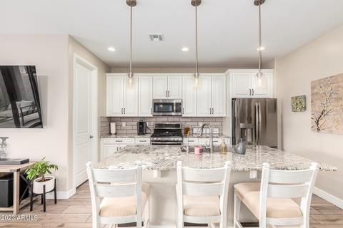 774 E Betsy Ln, Gilbert, AZ 85296 photo 17
