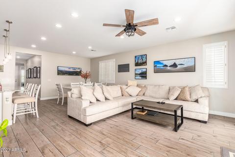 774 E Betsy Ln, Gilbert, AZ 85296 photo 11