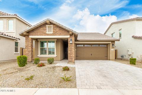 774 E Betsy Ln, Gilbert, AZ 85296 photo 2