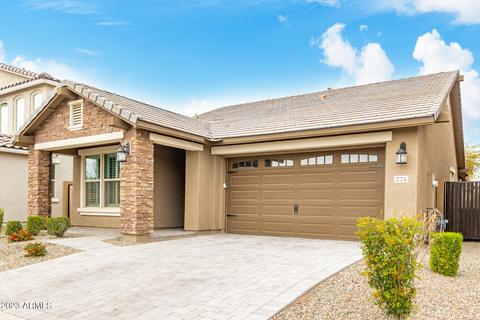 774 E Betsy Ln, Gilbert, AZ 85296 photo 3