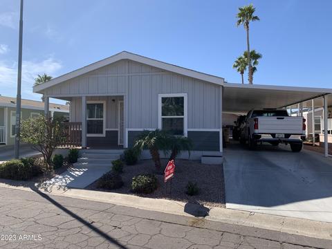 16618 N Canterbury Dr #67, Phoenix, AZ 85023