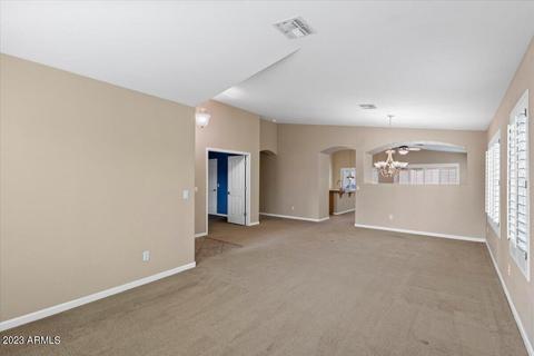 4740 E South Fork Dr, Phoenix, AZ 85044 photo 2