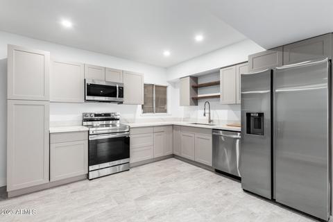 353 E Thomas Rd #C105, Phoenix, AZ 85012 photo 1