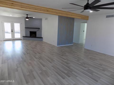 1947 E Meadow Dr, Tempe, AZ 85282 photo 2
