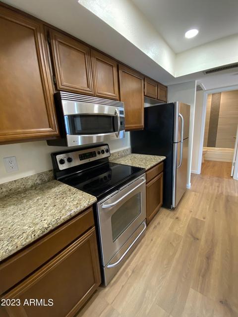 1114 E Villa Rita Dr, Phoenix, AZ 85022 photo 6