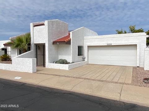 1114 E Villa Rita Dr, Phoenix, AZ 85022