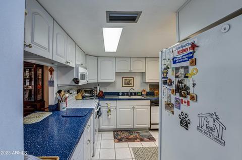 7854 E Park View Dr, Mesa, AZ 85208 photo 10