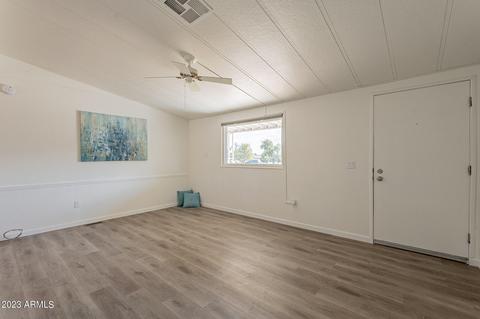 2542 E Oraibi Dr, Phoenix, AZ 85050 photo 7