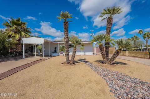 2542 E Oraibi Dr, Phoenix, AZ 85050 photo 2
