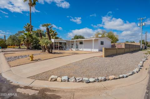 2542 E Oraibi Dr, Phoenix, AZ 85050 photo 4